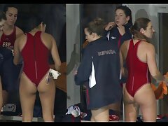 Chica cachonda necesita dos chicos cachondos