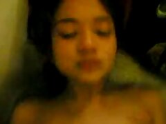 Morena flexible se folla a su nuevo novio