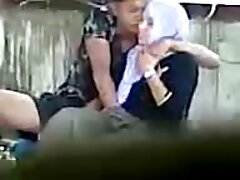 Deslizándose y deslizándose en una trampa de pumas