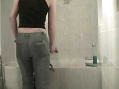 Chica insaciable se folla a su mejor amiga