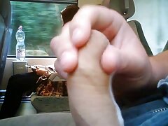 Chica rubia le gusta el sexo en la naturaleza