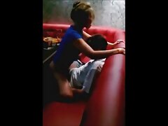 Algo que Shyla le da para relajar a su criada